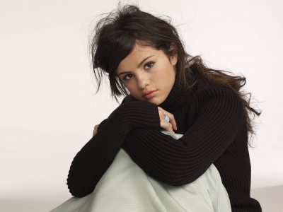 selenagomez-daily_2824629.jpg