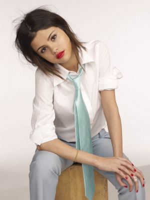 selenagomez-daily_2862529.jpg