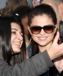 selenagomez-daily_284129.jpg