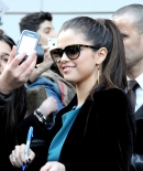 selenagomez-daily_289029.jpg