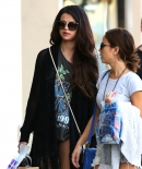 selenagomez-daily_282029.jpg