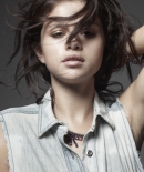 selenagomez-daily_283529.jpg