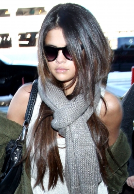 selenagomez-daily_28229.jpg