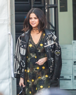 selenagomez-daily_28429.jpeg