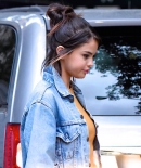 selenagomez-daily_281629.jpg