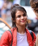 selenagomez-daily_2822229.jpg