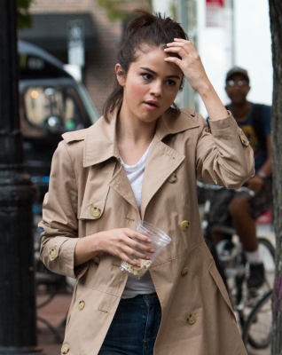 selenagomez-daily_2830529.jpg