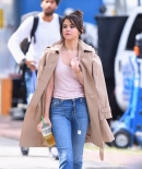 selenagomez-daily_287829.jpg