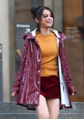 selenagomez-daily_285929.jpg