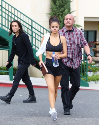 selenagomez-daily_284729.jpg