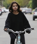 selenagomez-daily_2816329.jpg