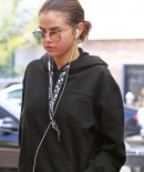 selenagomez-daily_28729.jpg