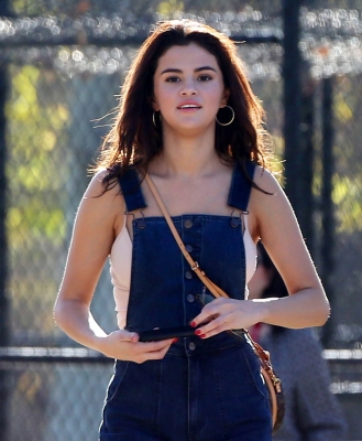 selenagomez-daily_2828729.jpg