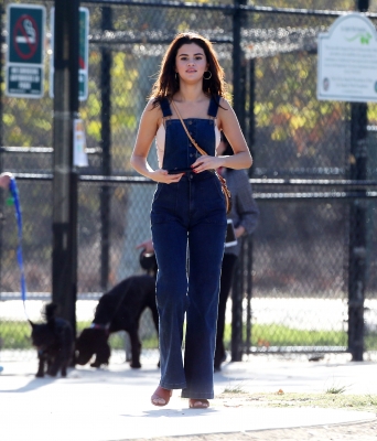 selenagomez-daily_2828929.jpg