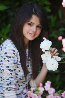 selenagomez-daily_286029.jpg