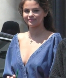 selenagomez-daily_282929.jpg