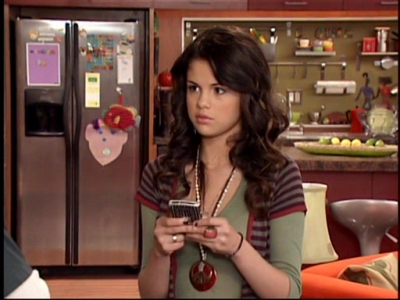 selenagomez-daily_2824729.jpg