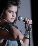 selenagomez-daily_2812129.jpg