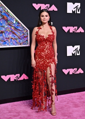 selenagomez-daily_2814029.jpg