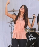 selenagomez-daily_282829.jpg