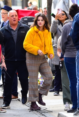 selenagomez-daily_286329.jpg