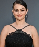 selenagomez-daily_284229.jpg