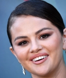 selenagomez-daily_289429.jpg