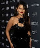 selenagomez-daily_2813929.jpg