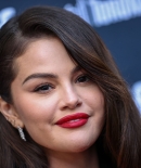 selenagomez-daily_28229.jpg