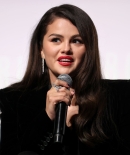 selenagomez-daily_28129.jpg