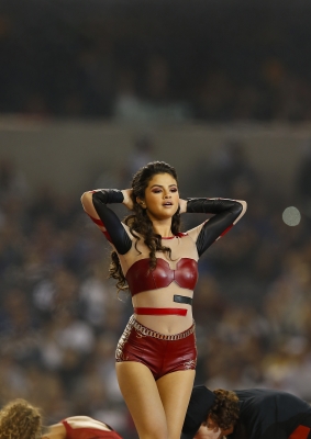 selenagomez-daily_284729.jpg