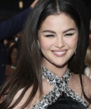 selenagomez-daily_281029.jpg