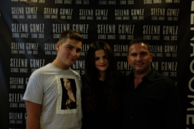 selenagomez-daily_28629.jpg