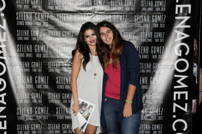 selenagomez-daily_289129.jpg