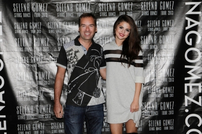 selenagomez-daily_288329.JPG