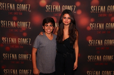 selenagomez-daily_285029.JPG