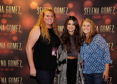 selenagomez-daily_288029.JPG