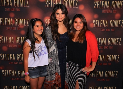 selenagomez-daily_2820029.JPG