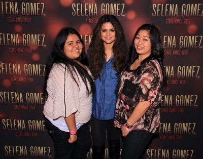 selenagomez-daily_28829.JPG