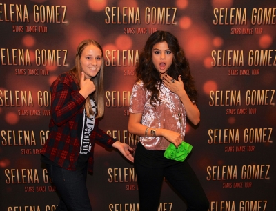 selenagomez-daily_2819829.JPG